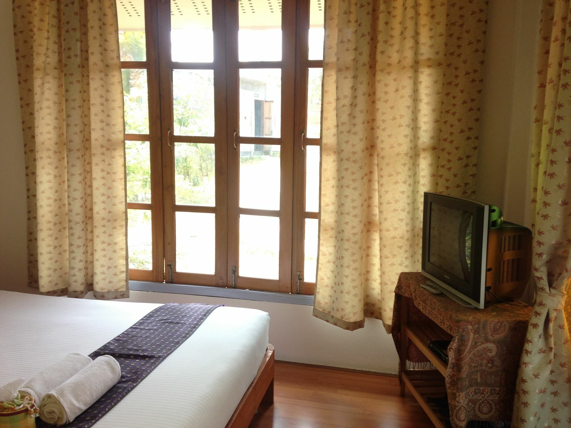 Odour Pai Hotel Exterior photo